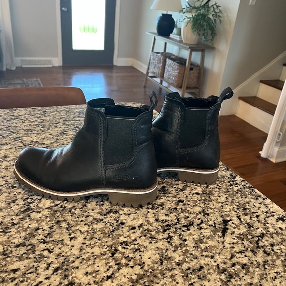 Women’s Chaco Chelsea Boots - Picture 3 of 5